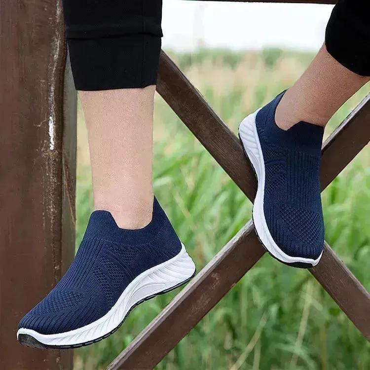 Casual Slip-on Mesh Sports Shoes Flying Woven Soft Breathable  Running Walking Flat Shoes Men