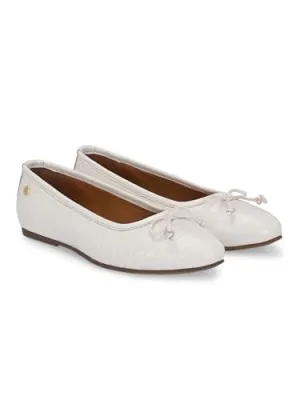 Delize Womens White Ballerina 942A-40