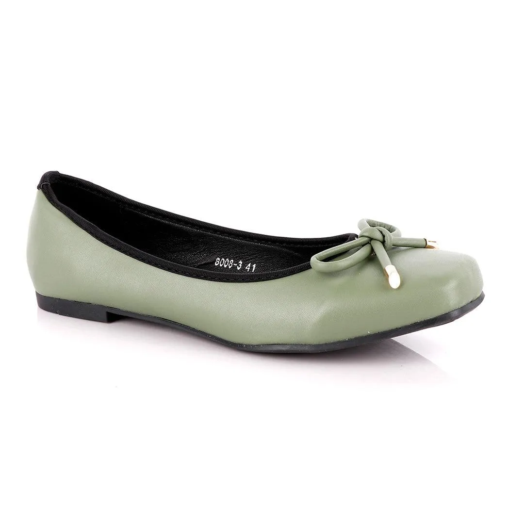 Fashionable Classic Green Women's Flat Shoe