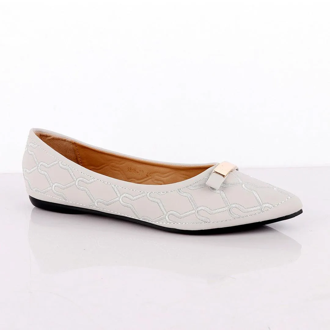 Fashionable Classic Office Woman's Flat Grey shoe