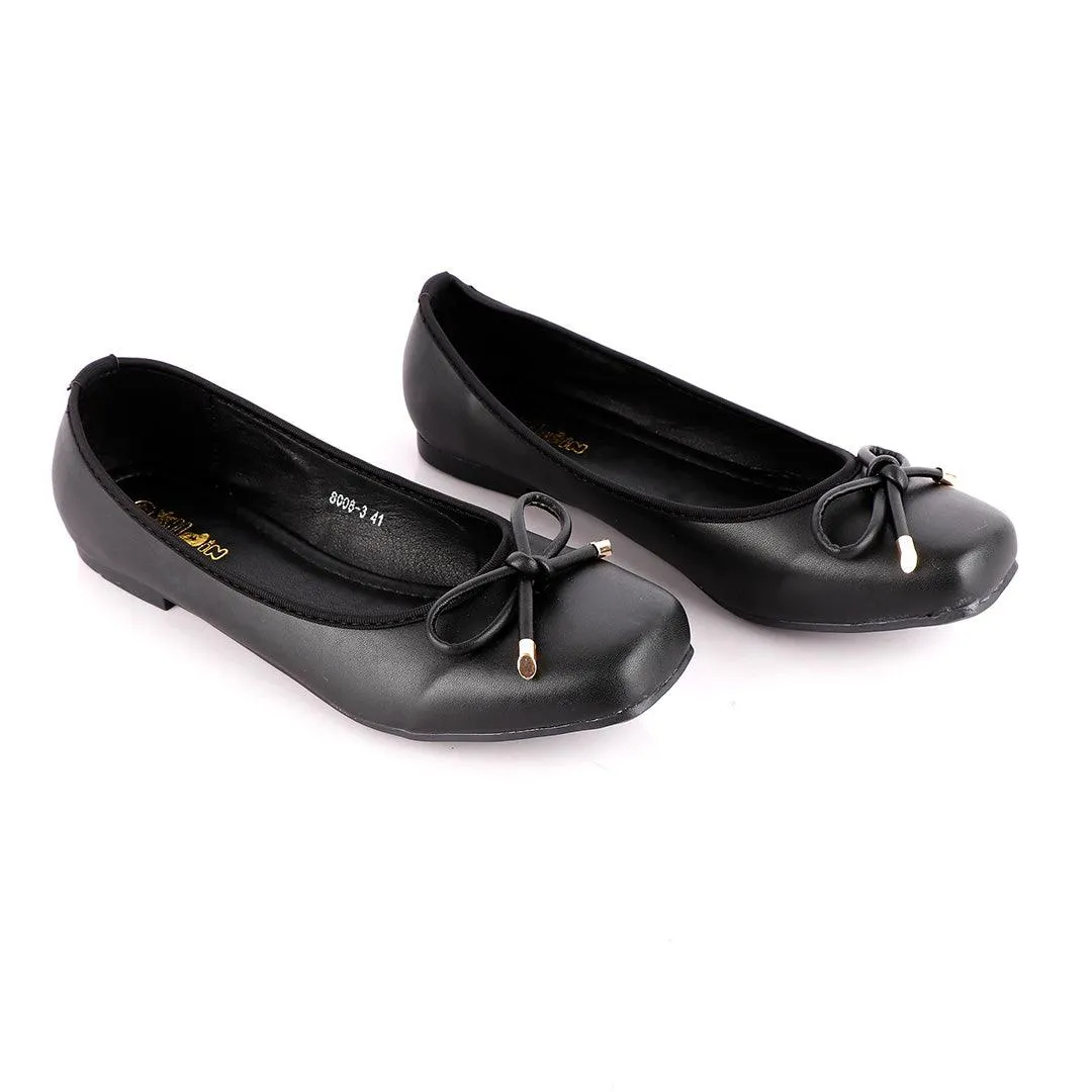 Fashionable Classic Women's Black Flat Shoe