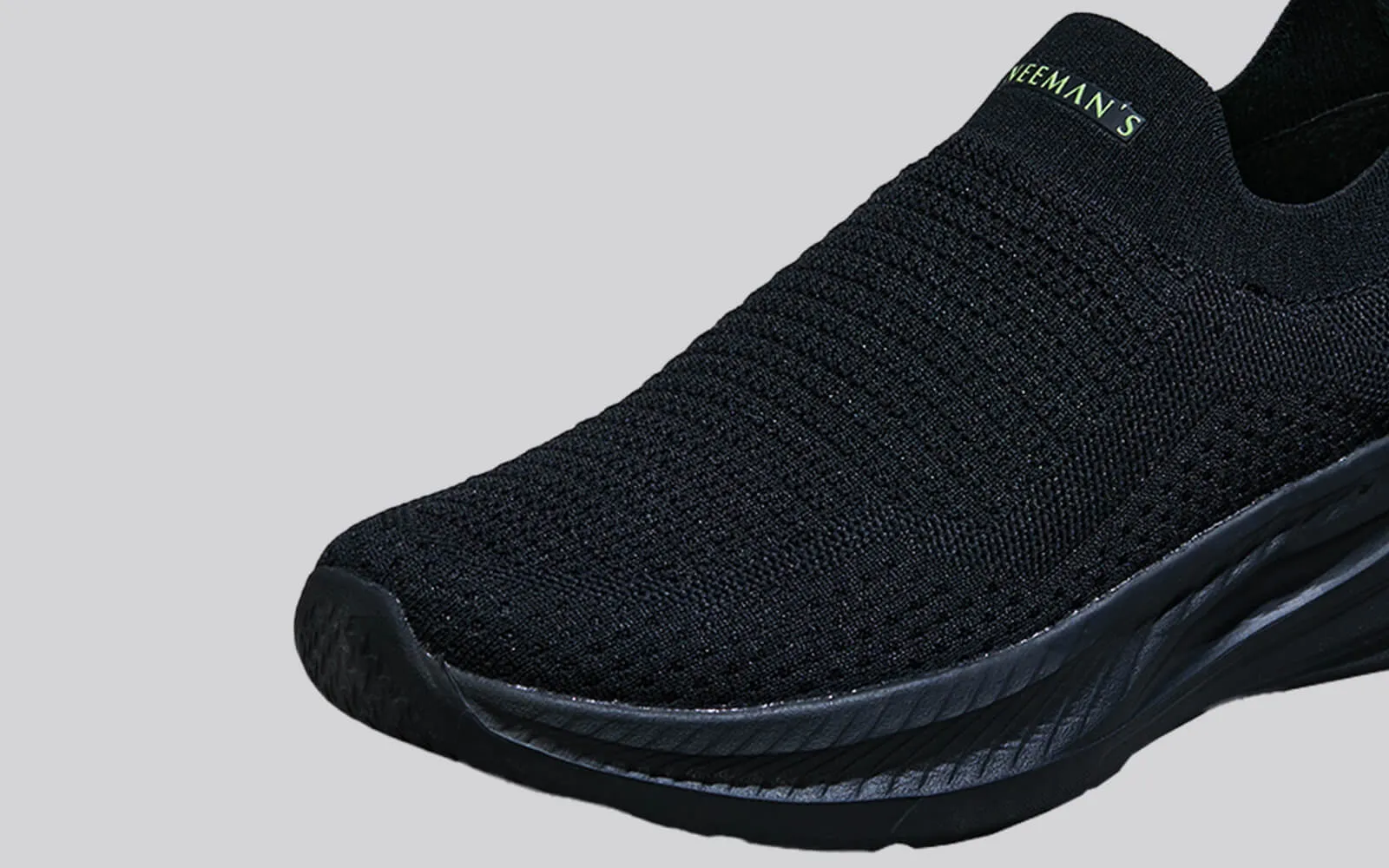 Max Cushy Slip Ons : Black