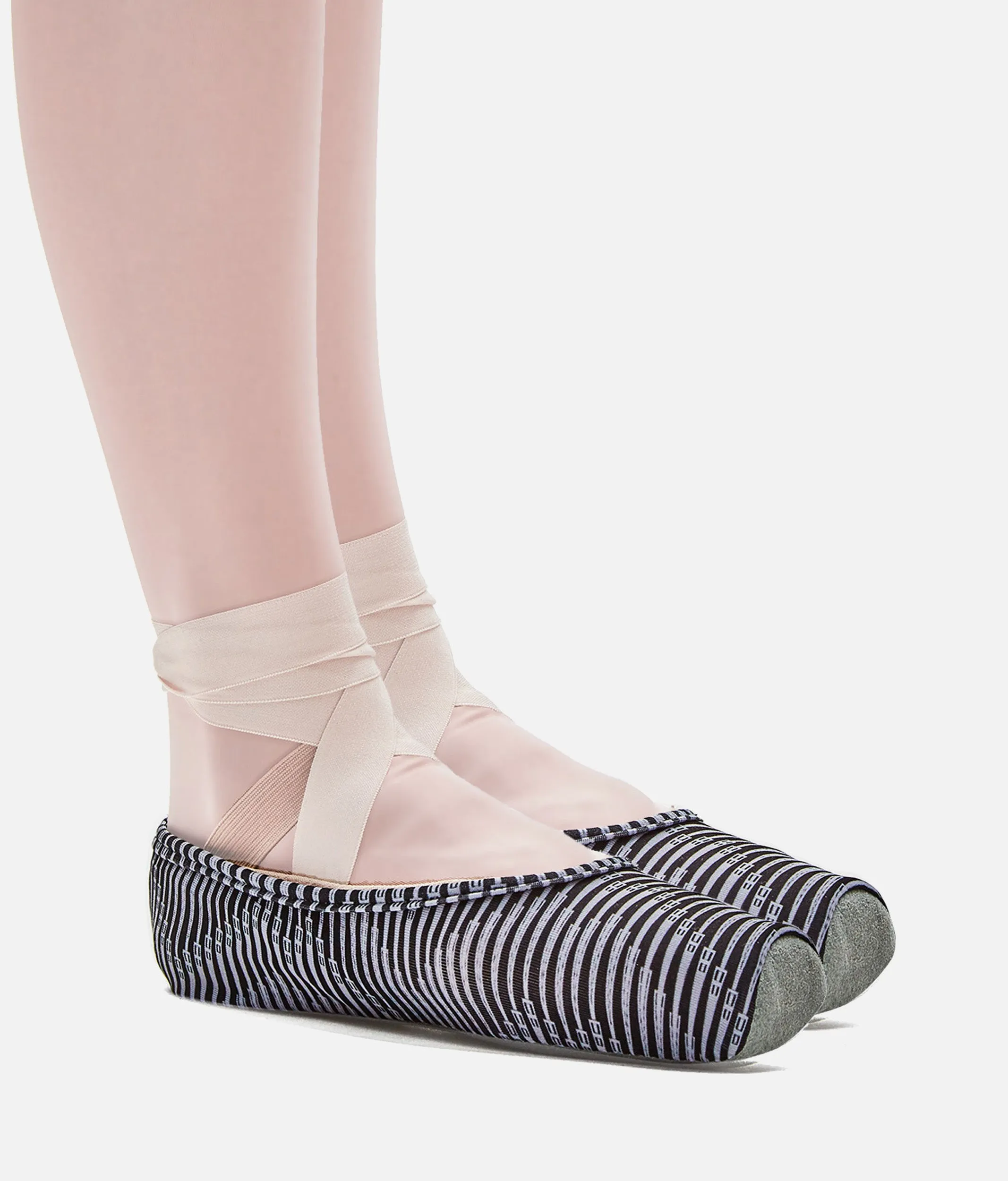 Pointe Shoe Cover - AC09