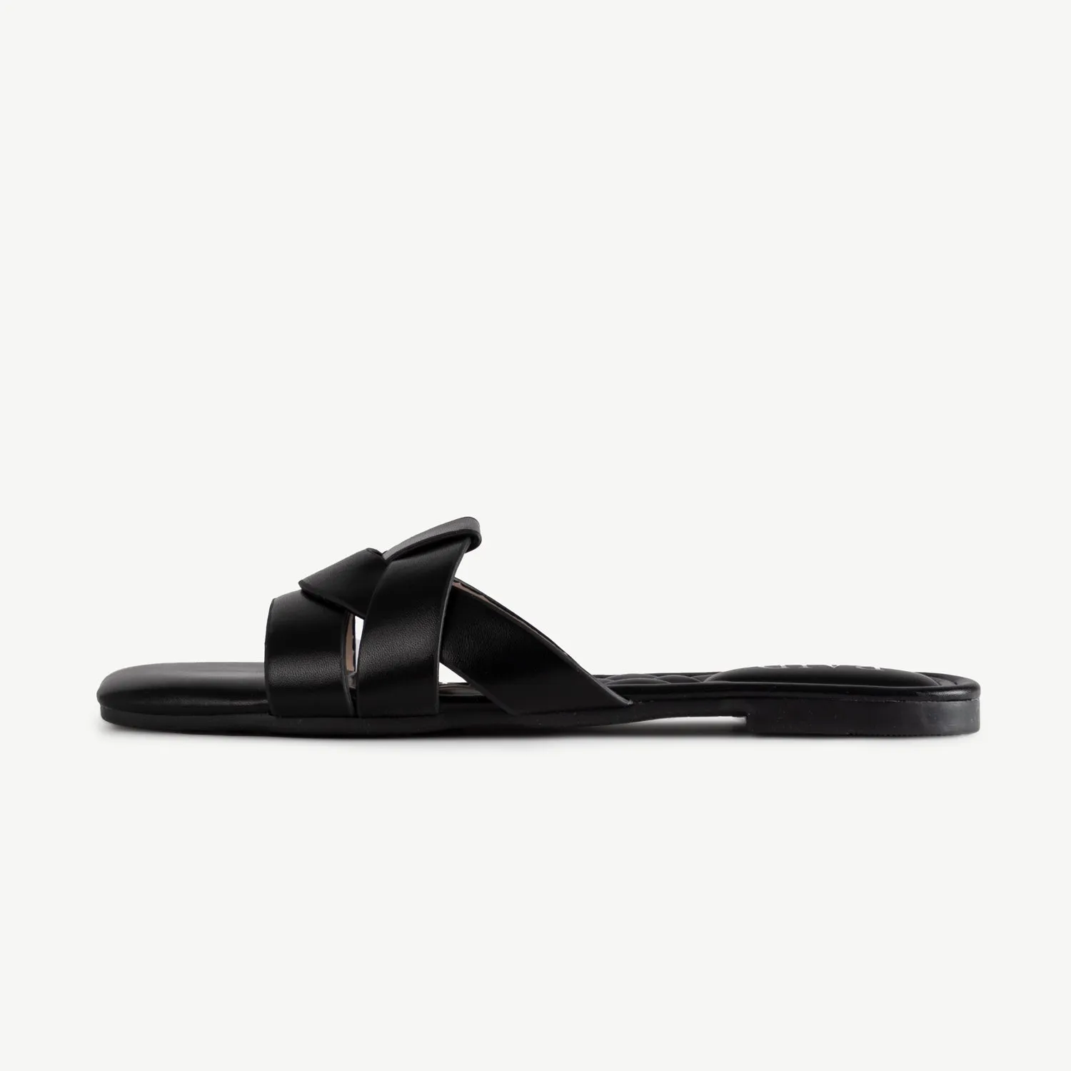 RAID Faylinn Flat Mule in Black